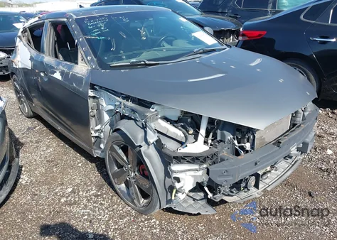 2015 Hyundai Veloster Turbo z USA, uszkodzony, nr VIN KMHTC6AE2FU230993